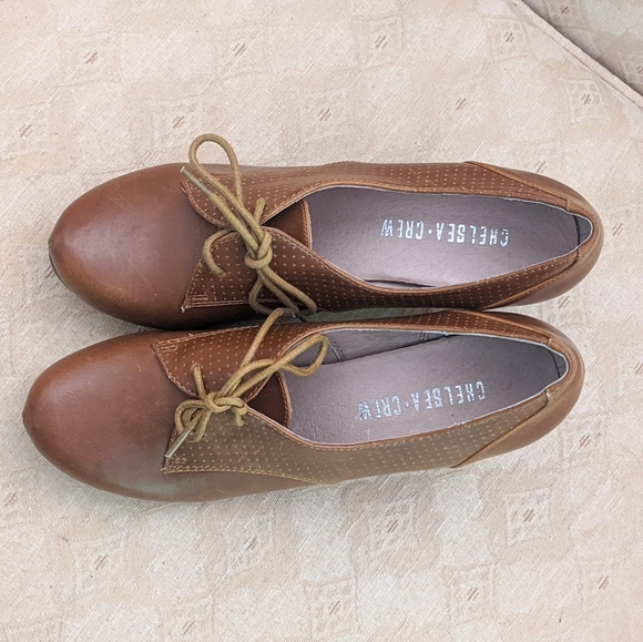 Chelsea Crew Shoes - Picture 3 of 5